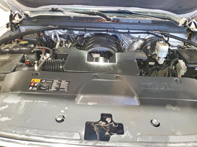 79132215 :رقم المزاد ، 1GKS2HKC1FR572373 vin ، 2015 Gmc Yukon Xl مزاد بيع
