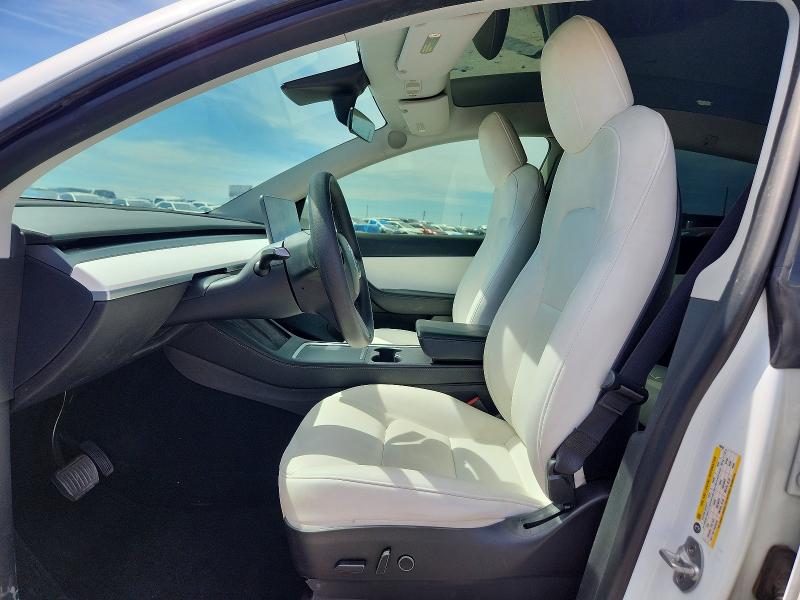 46548056 :رقم المزاد ، 5YJYGDEE1MF306898 vin ، 2021 Tesla Model Y مزاد بيع
