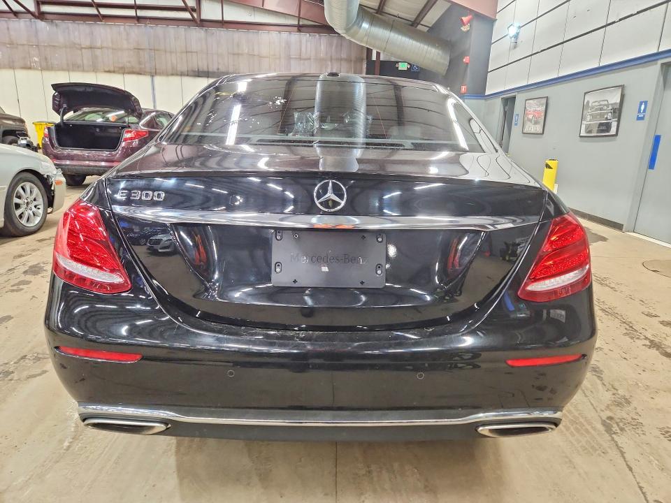 2018 Mercedes-benz E მანქანა იყიდება აუქციონზე, vin: WDDZF4JB2JA294127, აუქციონის ნომერი: 41765646