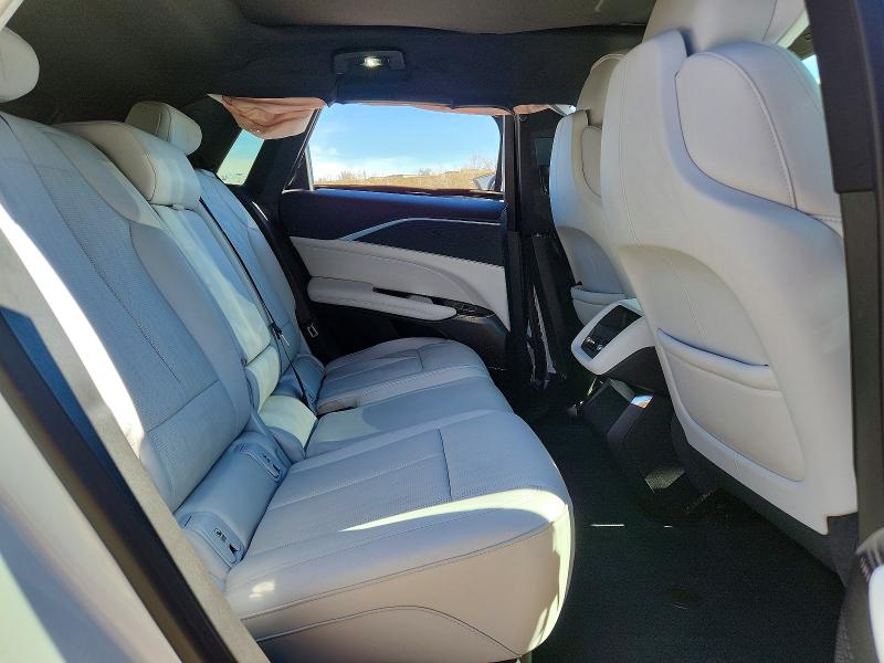 Продаж на аукціоні авто 2025 Cadillac Lyriq, vin: 1GYKPNRL3SZ304673, номер лоту: 46464916