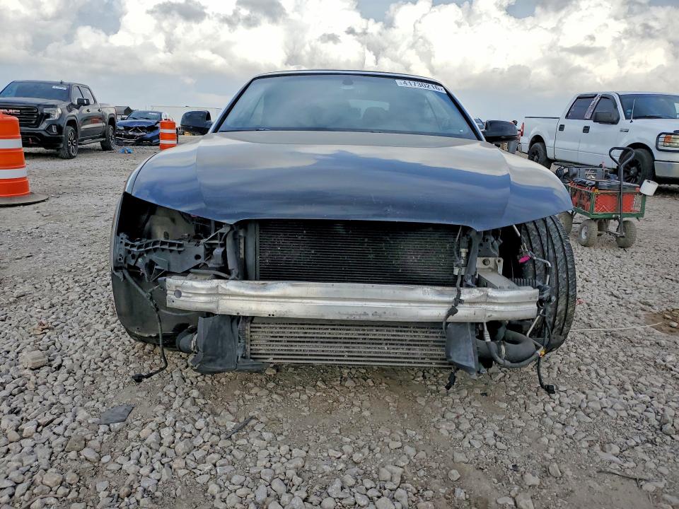 Продажа на аукционе авто 2013 Audi A5, vin: WAULFAFH4DN008137, номер лота: 41730216