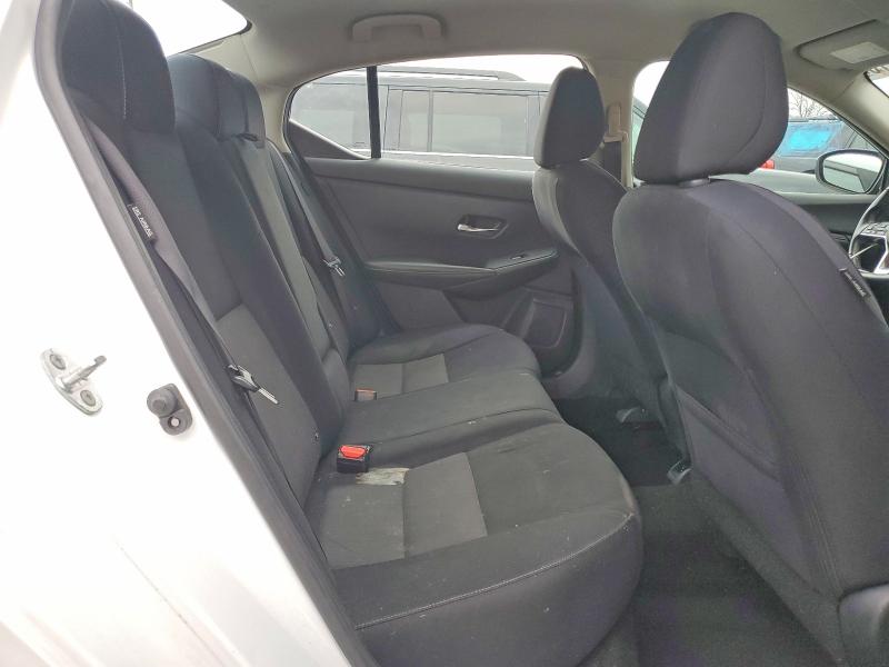 41863276 :رقم المزاد ، 3N1AB8CV0MY218586 vin ، 2021 Nissan Sentra مزاد بيع