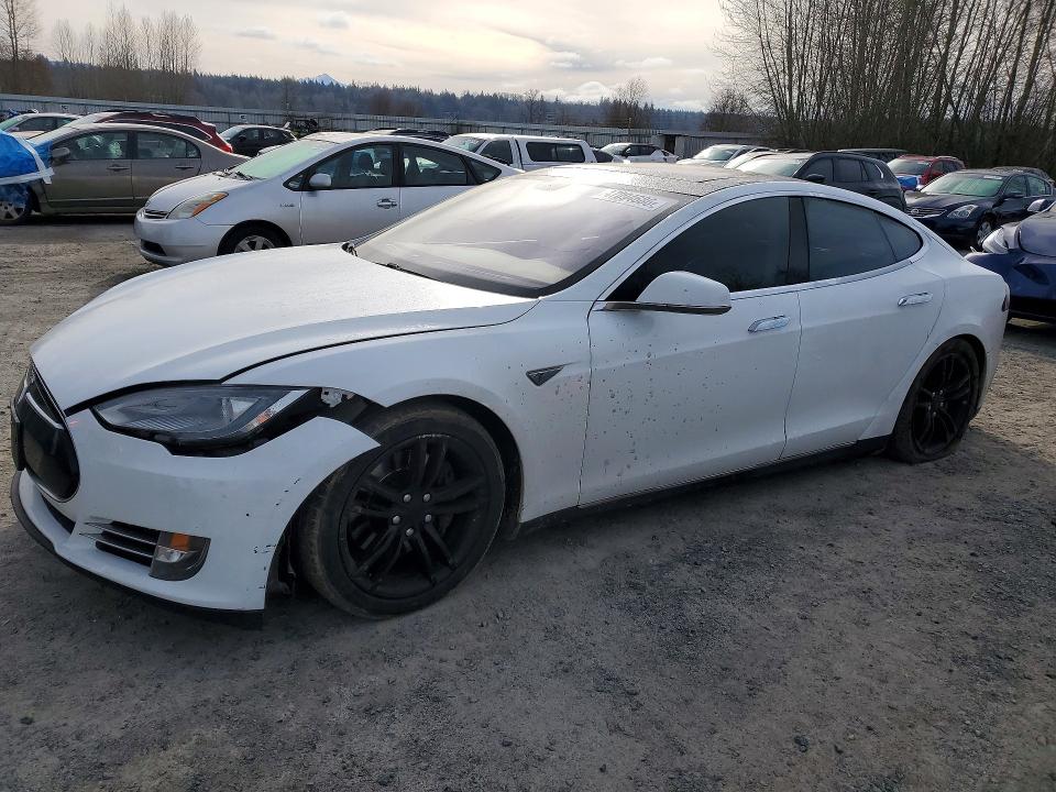 Продаж на аукціоні авто 2014 Tesla Model S, vin: 5YJSA1S1XEFP28791, номер лоту: 47094686