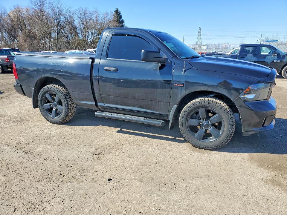 47872956 :رقم المزاد ، 3C6JR6AT4GG300224 vin ، 2016 Ram 1500 مزاد بيع