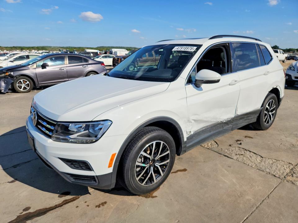 Продажа на аукционе авто 2021 Volkswagen Tiguan, vin: 3VV3B7AX4MM029257, номер лота: 47918976