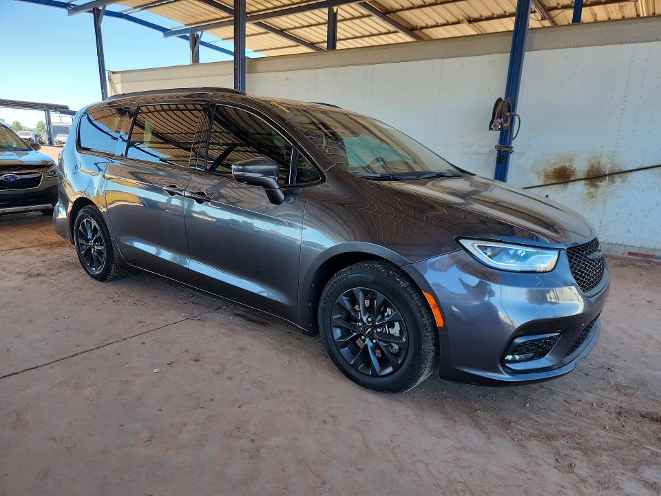 47722716 :رقم المزاد ، 2C4RC1BGXMR593098 vin ، 2021 Chrysler Pacifica مزاد بيع