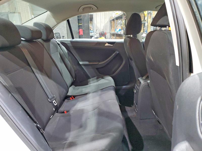 2015 Volkswagen Jetta მანქანა იყიდება აუქციონზე, vin: 3VW2K7AJ1FM202013, აუქციონის ნომერი: 46318306