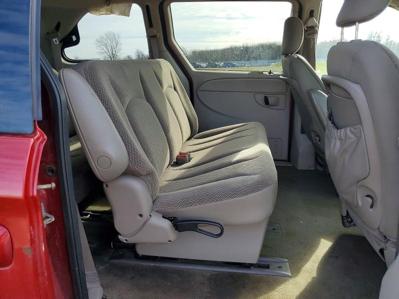 47345736 :رقم المزاد ، 1A4GP45RX6B720518 vin ، 2006 Chrysler Town & Country مزاد بيع
