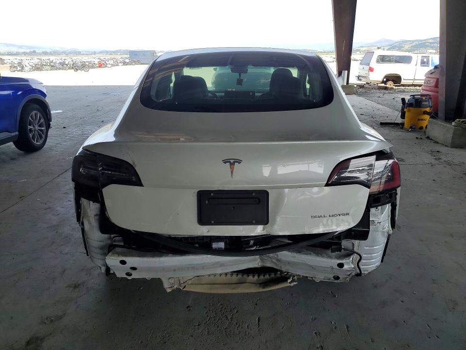 2022 Tesla Model 3 მანქანა იყიდება აუქციონზე, vin: 5YJ3E1EB0NF361235, აუქციონის ნომერი: 46952856