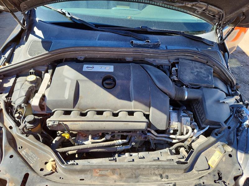 79273285 :رقم المزاد ، YV4902DZ8D2369241 vin ، 2013 Volvo Xc60 مزاد بيع
