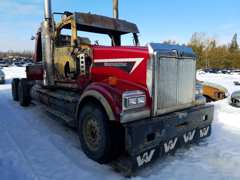 46678166 :رقم المزاد ، 5KJJAED1XFPGB2385 vin ، 2015 Western Star/auto Car Conventional مزاد بيع