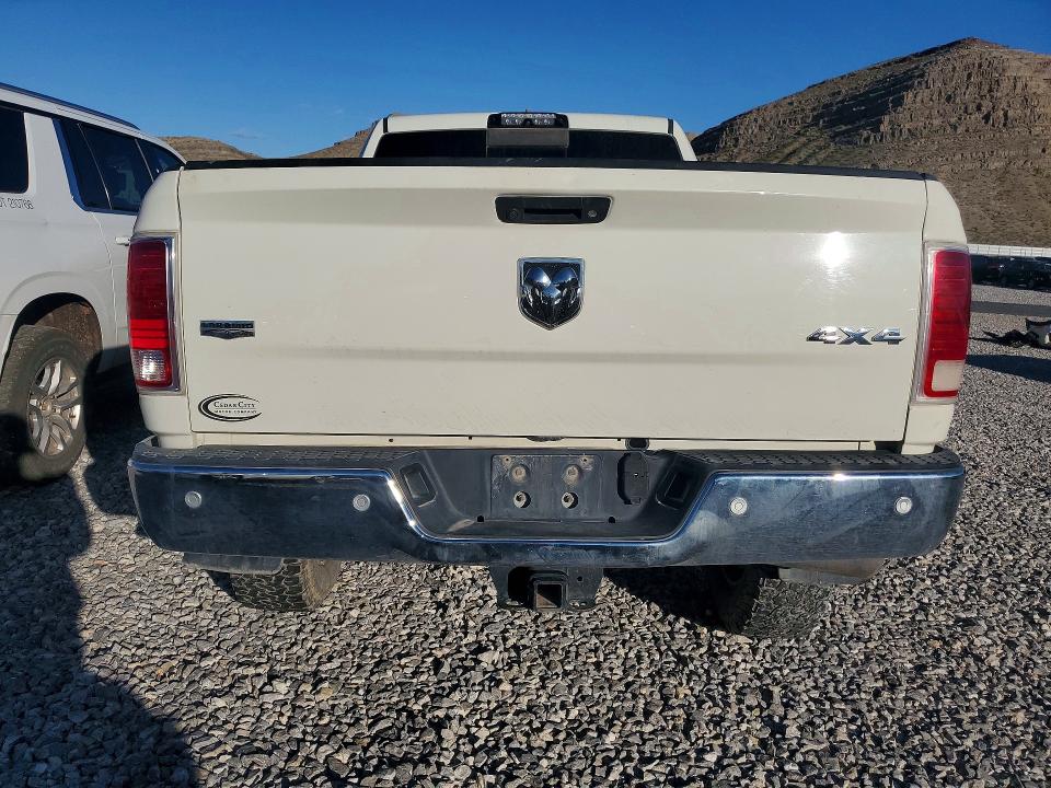 41932856 :رقم المزاد ، 3C63R3ML9JG312122 vin ، 2018 Ram 3500 مزاد بيع