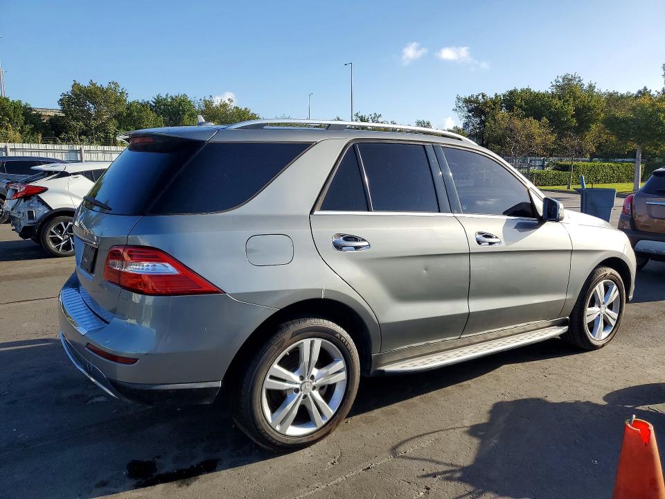2014 Mercedes-benz Ml მანქანა იყიდება აუქციონზე, vin: 4JGDA5JB2EA323054, აუქციონის ნომერი: 41965776