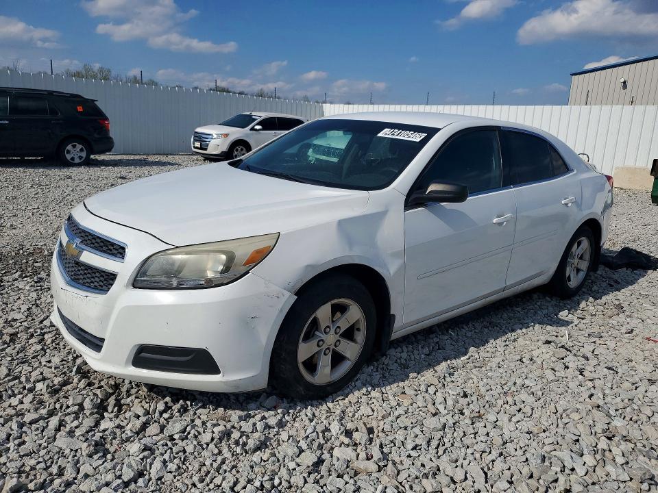 47410546 :رقم المزاد ، 1G11B5SAXDF273623 vin ، 2013 Chevrolet Malibu مزاد بيع