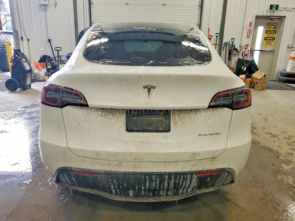 45522496 :رقم المزاد ، 5YJYGDEE0MF253725 vin ، 2021 Tesla Model Y مزاد بيع