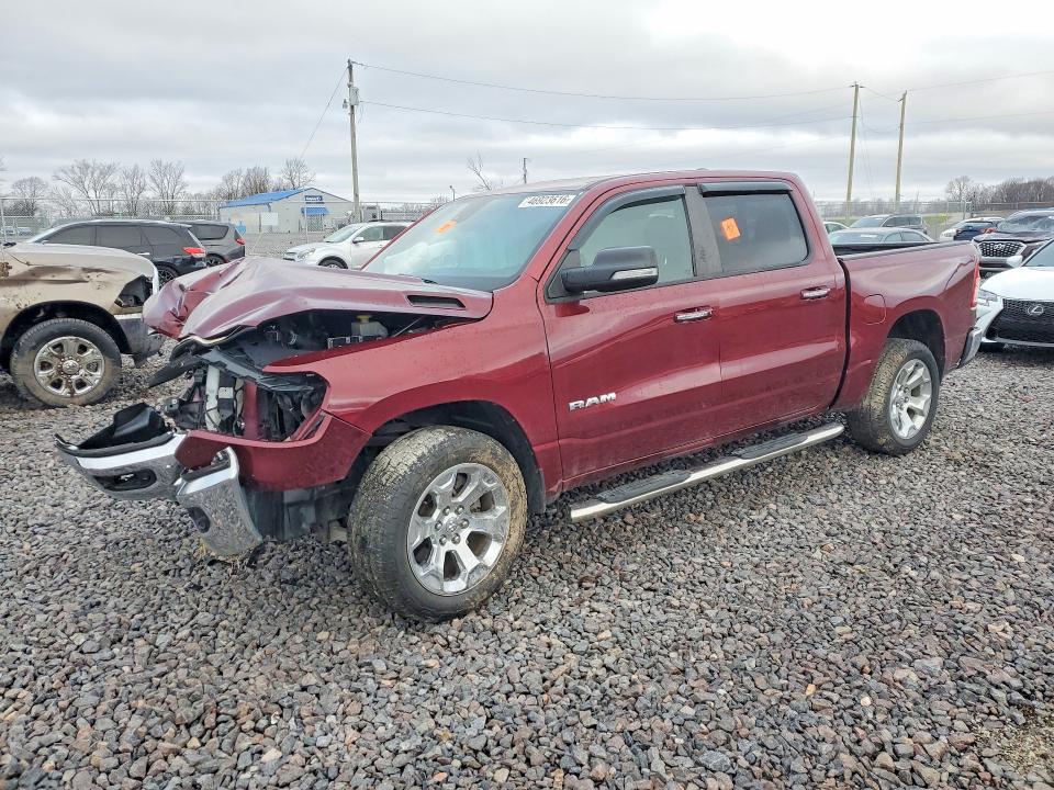 46923616 :رقم المزاد ، 1C6SRFFT9KN565511 vin ، 2019 Ram 1500 مزاد بيع
