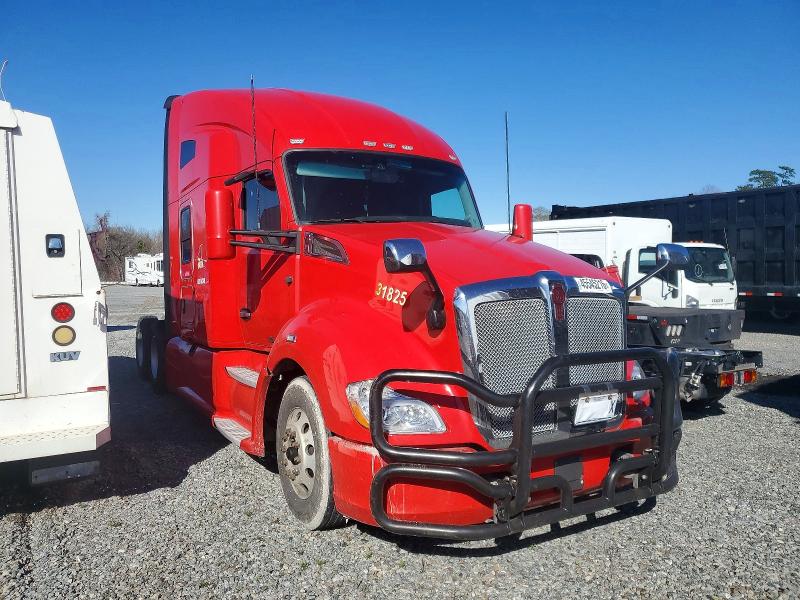 Продажа на аукционе авто 2020 Kenworth Construction, vin: 1XKYDP9X0LJ370254, номер лота: 45545216