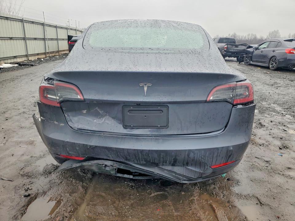 Продажа на аукционе авто 2023 Tesla Model 3, vin: 5YJ3E1EA5PF639640, номер лота: 79128465