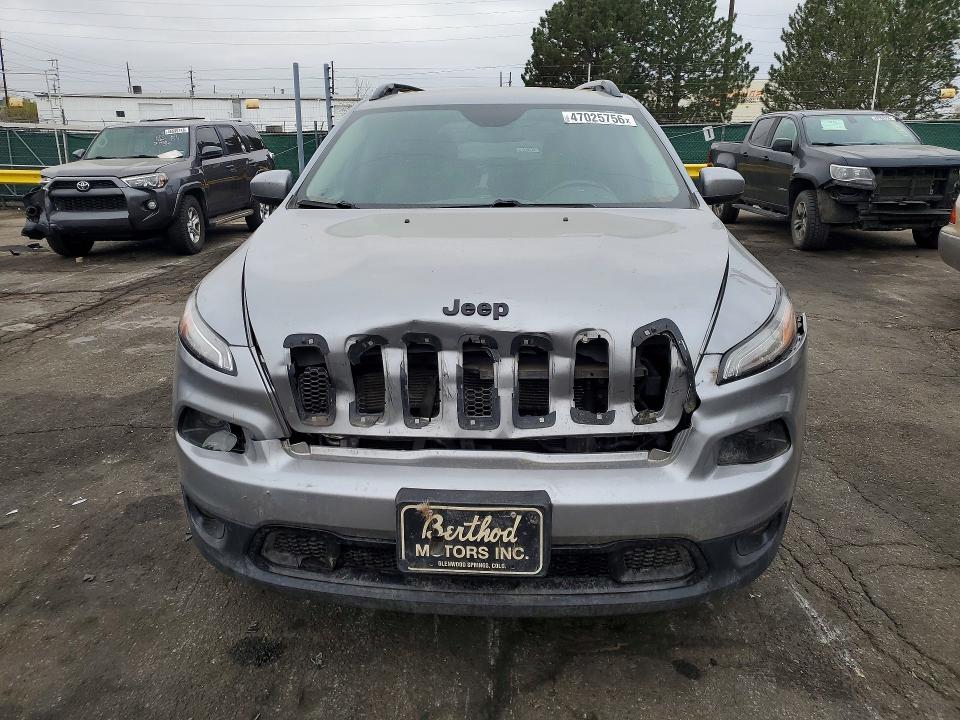 Продажа на аукционе авто 2016 Jeep Cherokee, vin: 1C4PJMCS0GW114779, номер лота: 47025756
