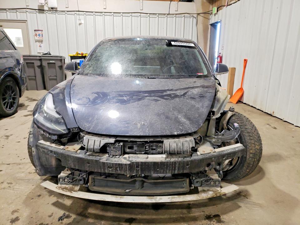 Продаж на аукціоні авто 2019 Tesla Model 3, vin: 5YJ3E1EB2KF495692, номер лоту: 42020566