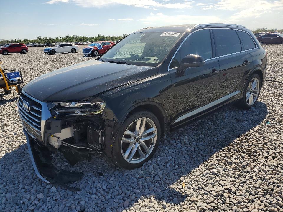 2018 Audi Q7 მანქანა იყიდება აუქციონზე, vin: WA1VAAF70JD050690, აუქციონის ნომერი: 47166526