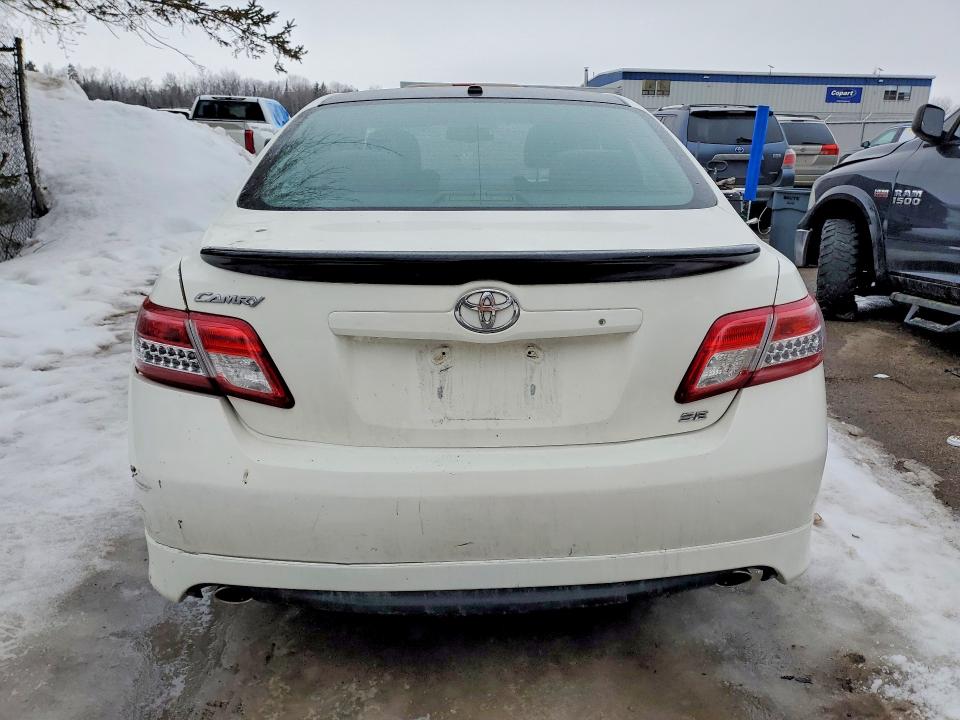 2010 Toyota Camry მანქანა იყიდება აუქციონზე, vin: 4T1BF3EK4AU534353, აუქციონის ნომერი: 79702865