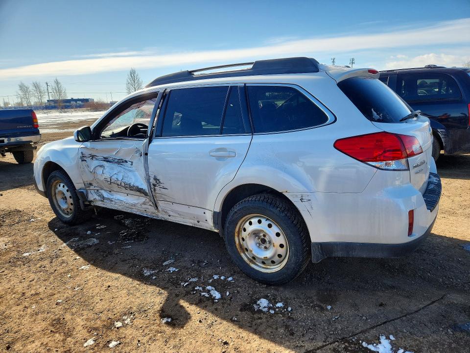 45478766 :رقم المزاد ، 4S4BRGDC4E3300590 vin ، 2014 Subaru Outback مزاد بيع