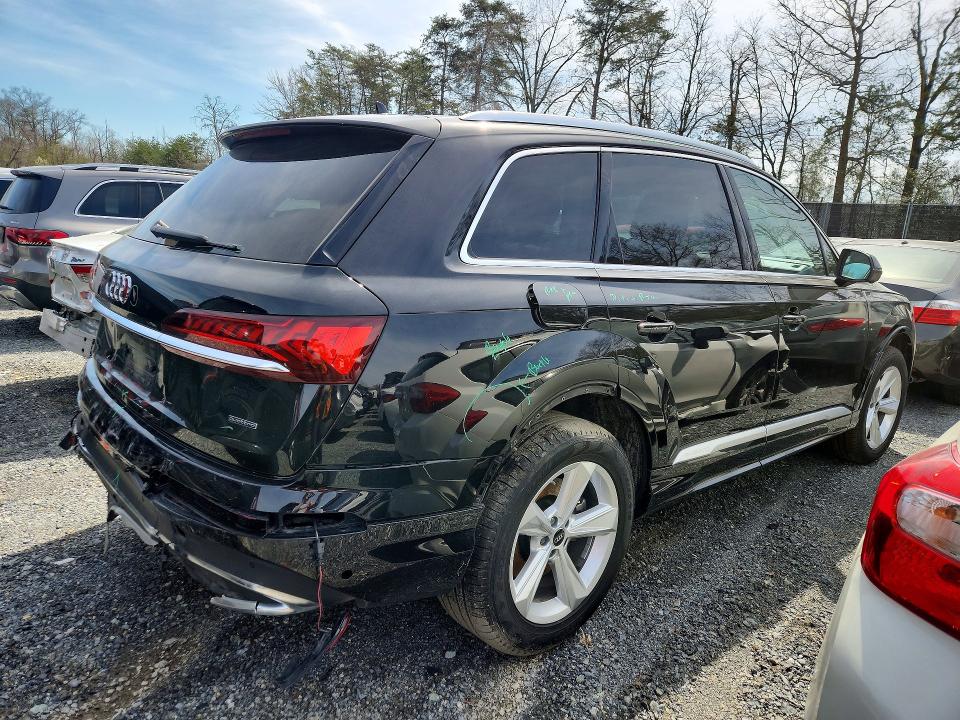 46686626 :رقم المزاد ، WA1ACBF7XRD008022 vin ، 2024 Audi Q7 مزاد بيع