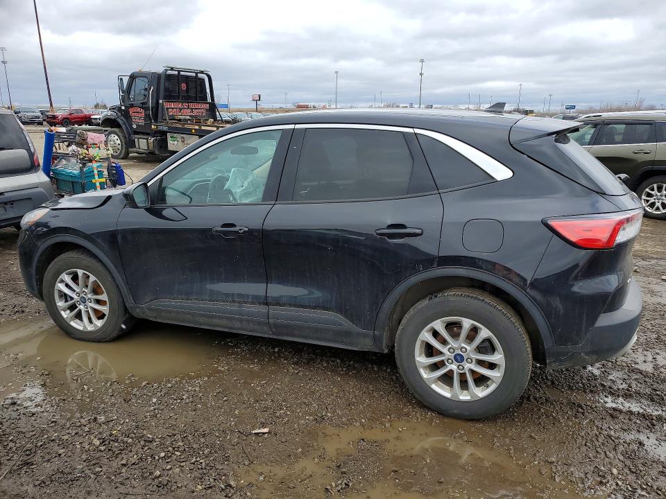 45672956 :رقم المزاد ، 1FMCU9G6XLUC75643 vin ، 2020 Ford Escape مزاد بيع
