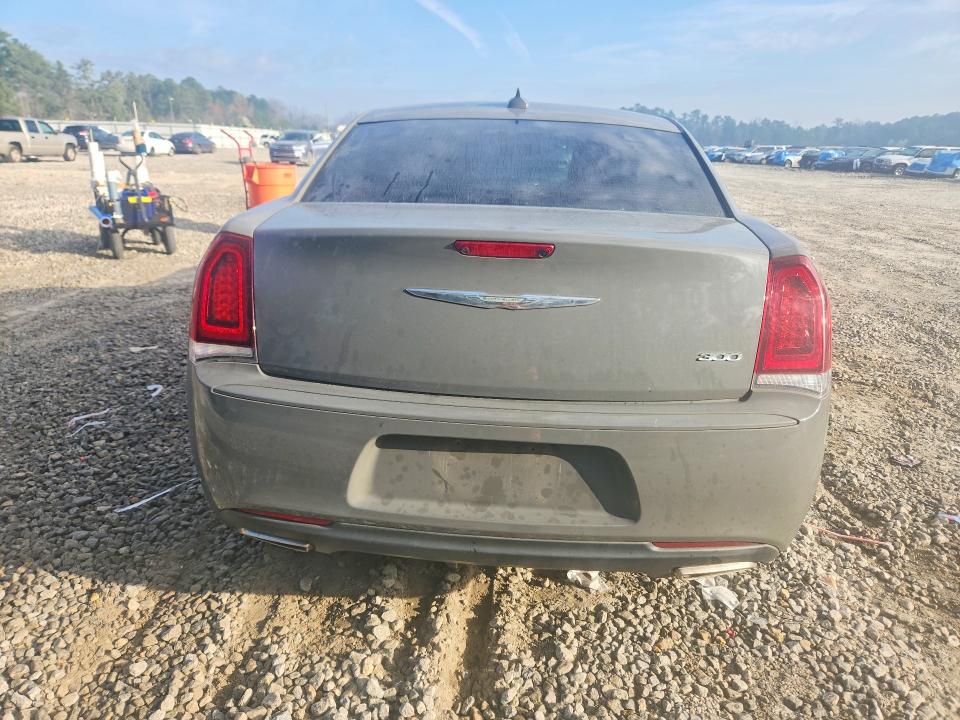 79002675 :رقم المزاد ، 2C3CCAAG8KH569610 vin ، 2019 Chrysler 300 مزاد بيع