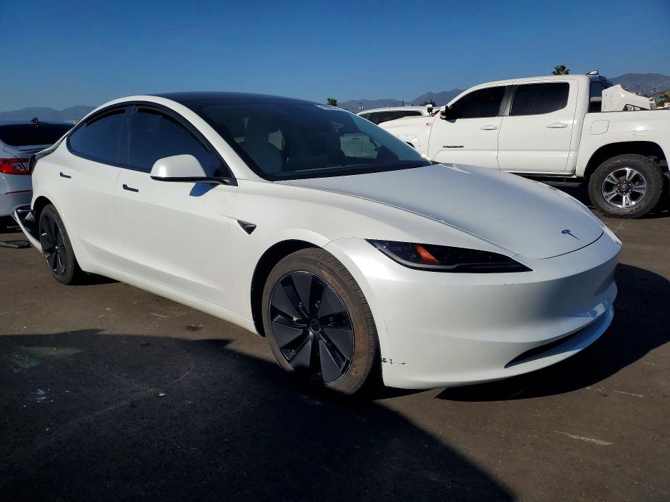 45628776 :رقم المزاد ، 5YJ3E1EB5RF760454 vin ، 2024 Tesla Model 3 مزاد بيع