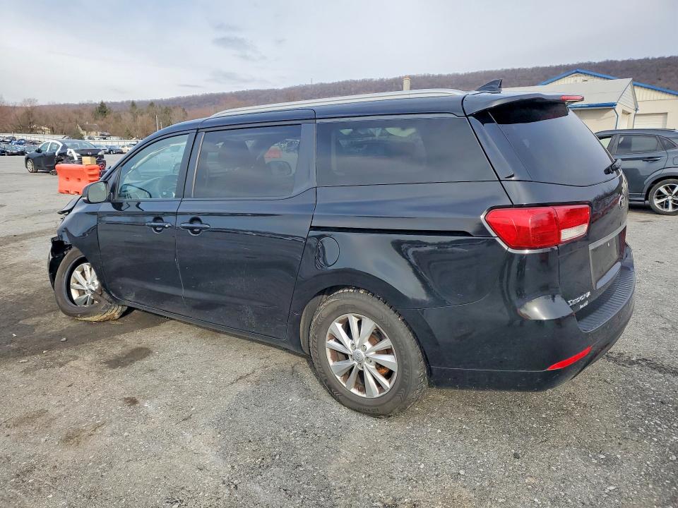 45754856 :رقم المزاد ، KNDMB5C15F6061699 vin ، 2015 Kia Sedona مزاد بيع