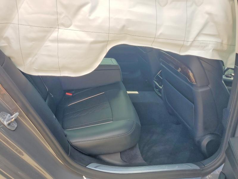 2020 Bmw 740 მანქანა იყიდება აუქციონზე, vin: WBA7T2C0XLCD75734, აუქციონის ნომერი: 48294716