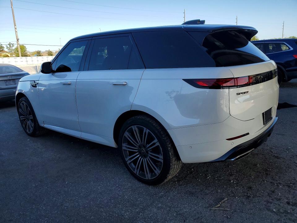2024 Land Rover Range Rover Sport მანქანა იყიდება აუქციონზე, vin: SAL1L9FU2RA178650, აუქციონის ნომერი: 46884326