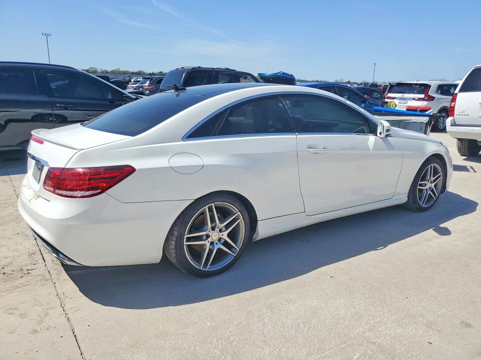 46055676 :رقم المزاد ، WDDKJ6FB0GF326220 vin ، 2016 Mercedes-benz E مزاد بيع