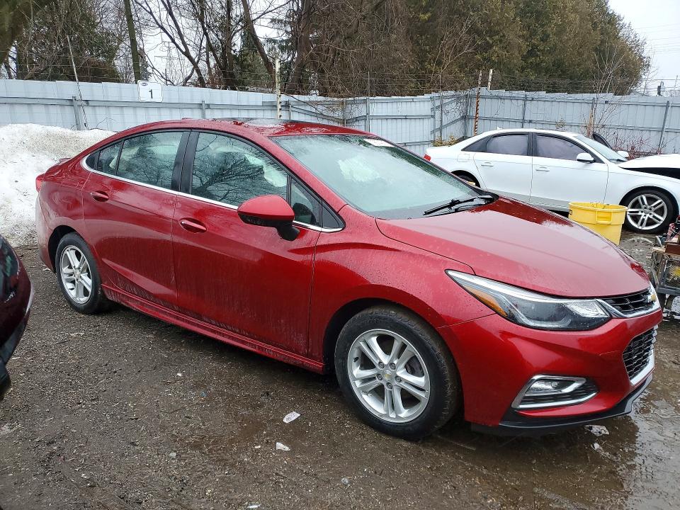 79974315 :رقم المزاد ، 1G1BE5SM9J7169992 vin ، 2018 Chevrolet Cruze مزاد بيع