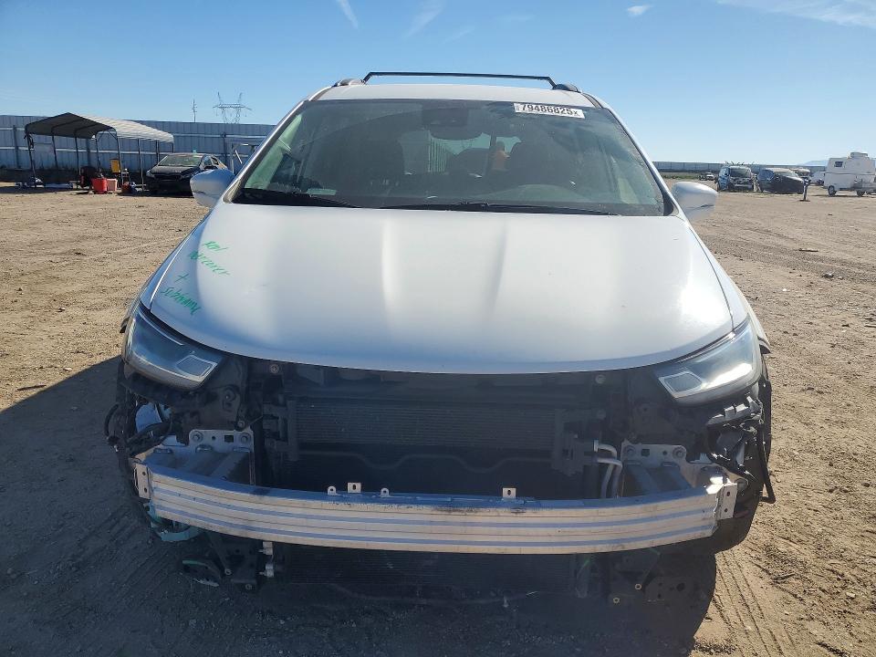 79486825 :رقم المزاد ، 2C4RC1BG5MR607778 vin ، 2021 Chrysler Pacifica مزاد بيع