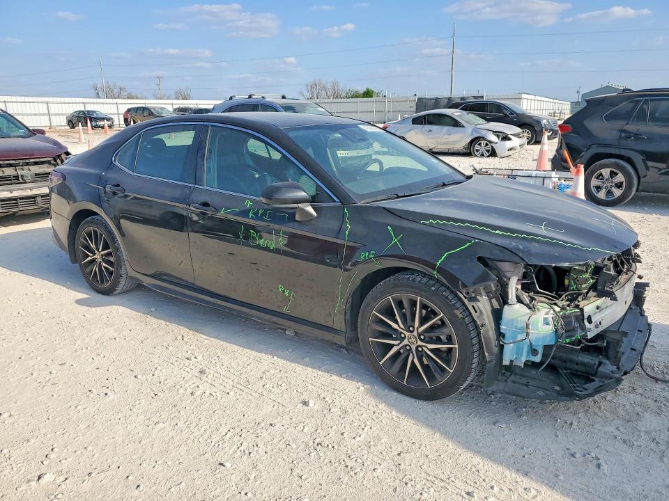 Продажа на аукционе авто 2021 Toyota Camry, vin: 4T1G11AK2MU534421, номер лота: 47408756