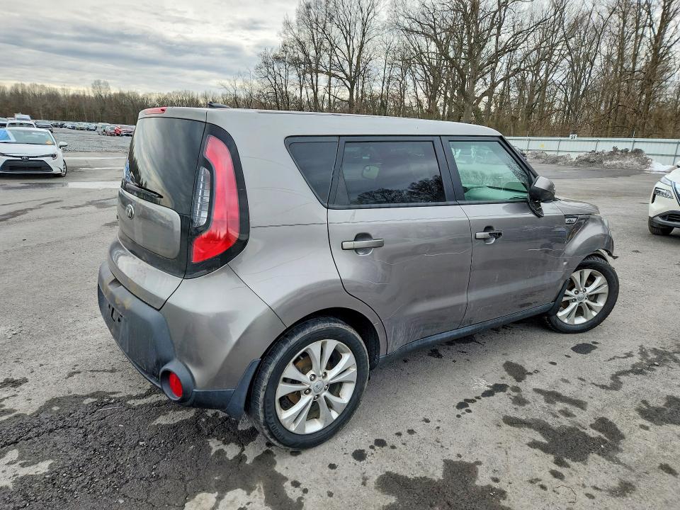 Продажа на аукционе авто 2015 Kia Soul, vin: KNDJP3A54F7224450, номер лота: 79461795