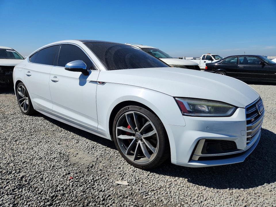 2018 Audi S5 მანქანა იყიდება აუქციონზე, vin: WAUC4CF54JA012778, აუქციონის ნომერი: 47645386
