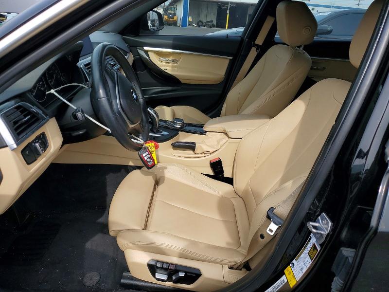 48129306 :رقم المزاد ، WBA8B9G32HNU53940 vin ، 2017 Bmw 330 مزاد بيع