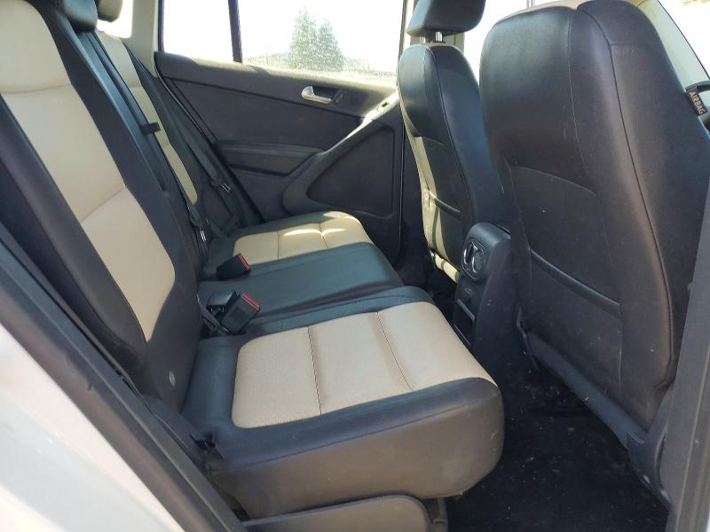 47463276 :رقم المزاد ، WVGBV7AX3GW581561 vin ، 2016 Volkswagen Tiguan مزاد بيع