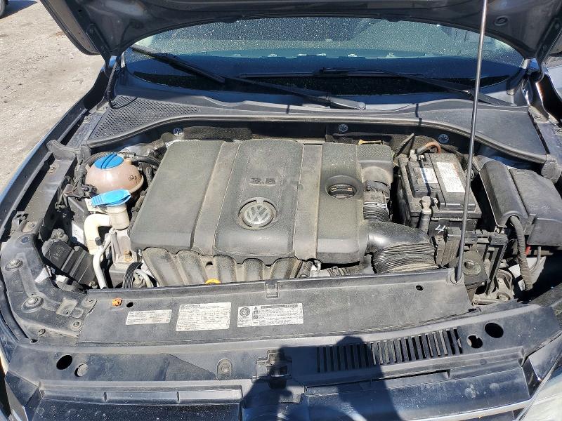2013 Volkswagen Passat მანქანა იყიდება აუქციონზე, vin: 1VWAP7A35DC030825, აუქციონის ნომერი: 46921596