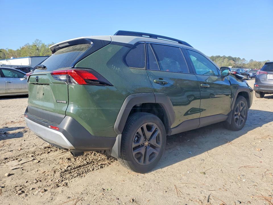 Продажа на аукционе авто 2024 Toyota Rav4, vin: 2T3J1RFV2RW479880, номер лота: 47916516
