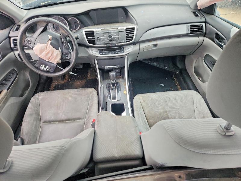 41931426 :رقم المزاد ، 1HGCR2F32FA231924 vin ، 2015 Honda Accord مزاد بيع