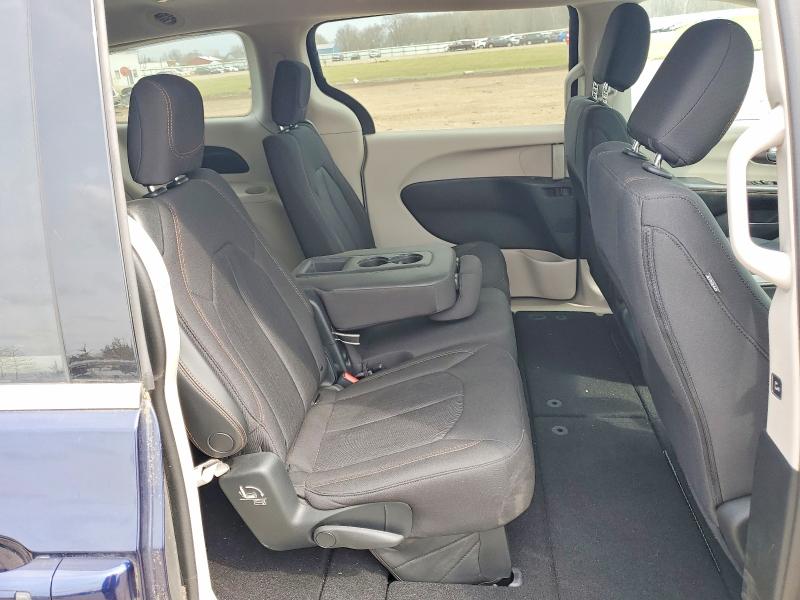 48343226 :رقم المزاد ، 2C4RC1DGXHR577633 vin ، 2017 Chrysler Pacifica مزاد بيع