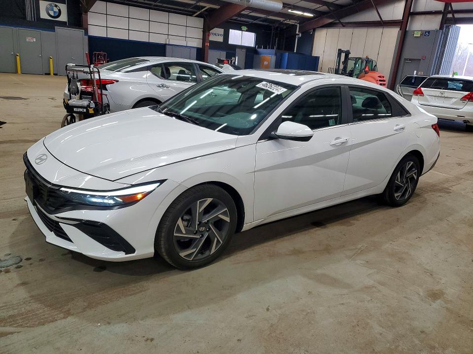 2024 Hyundai Elantra მანქანა იყიდება აუქციონზე, vin: KMHLS4DG2RU712615, აუქციონის ნომერი: 46262246