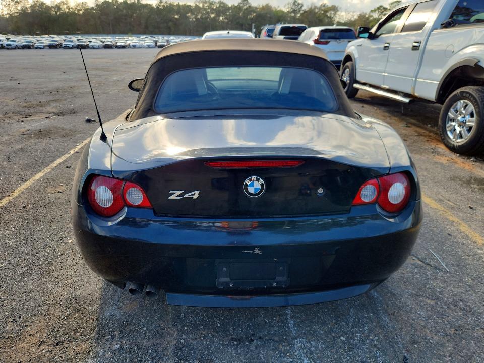 48582986 :رقم المزاد ، 4USBT33525LS55757 vin ، 2005 Bmw Z4 مزاد بيع