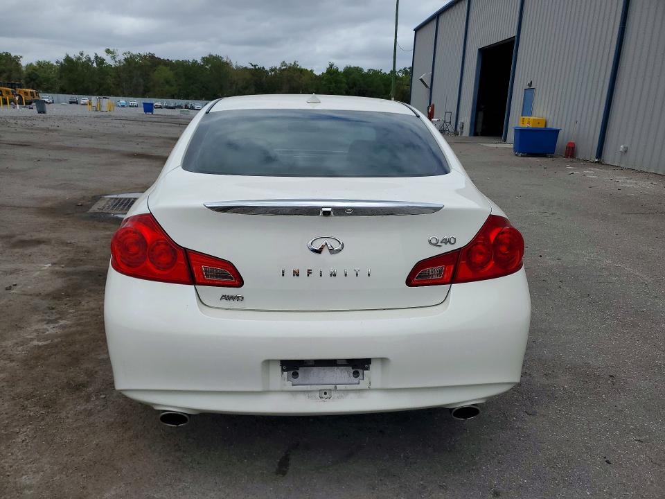 46014856 :رقم المزاد ، JN1CV6AR1FM524115 vin ، 2015 Infiniti Q40 مزاد بيع