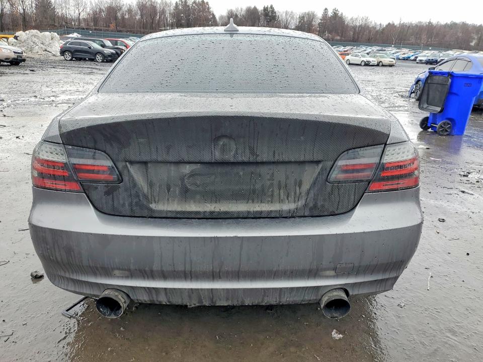 41602276 :رقم المزاد ، WBAKF9C57BE262457 vin ، 2011 Bmw 335 مزاد بيع